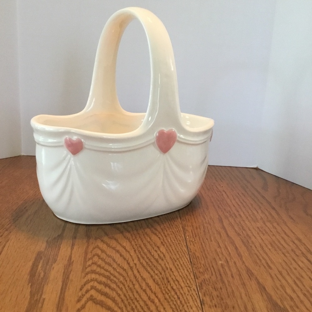 Cream Ceramic Ceramic Basket, Mid Century 80’s PInk Hearts, Girly!
